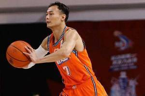 宋翔:汤杰和于长春离开福建男篮 寻找新下家
