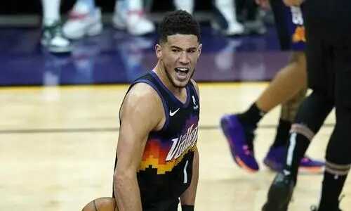 布克：国家队远征与在NBA的征战完全不同，为了了解竞争，