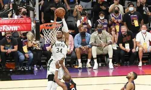 杜德利：我知道字母会成为全明星级选手，但没想到他会这么快成为MVP