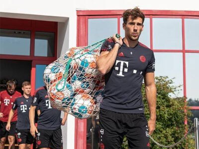 德国记者表示，Florian  Plettenberg与巴伐利亚签订了续约合同