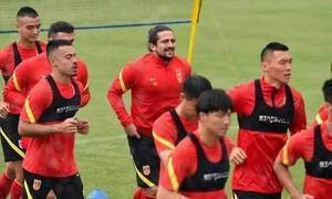 颜骏凌：前12场是很大的挑战。 准备好了。