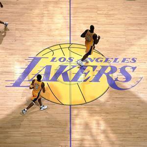 NBA官网盘点2000年代重要时刻(上):湖人&马刺双王朝