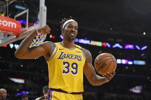 冤?霍华德入选NBA最佳阵容次数为75大名单中多位球员总和