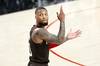 朱彦硕:利拉德命中率惨不忍睹和NBA换球有关系 他还没适应