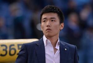 共和报:张康阳将继续留在国米,直至与利物浦的次回合比赛后