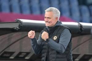 记者:穆里尼奥说罗马丢分是裁判的错,但事实并非如此