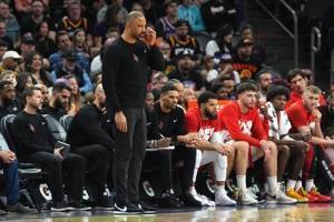 乌度卡:我们有一群努力用功的球员 一直是支高强度的团队